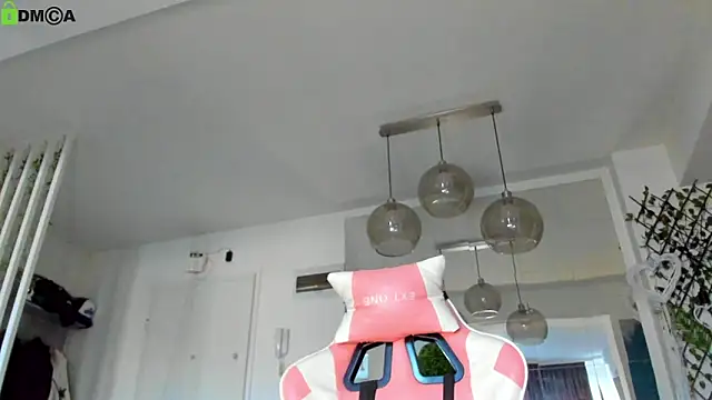 IreneVON online show from 05/01/26, 04:06