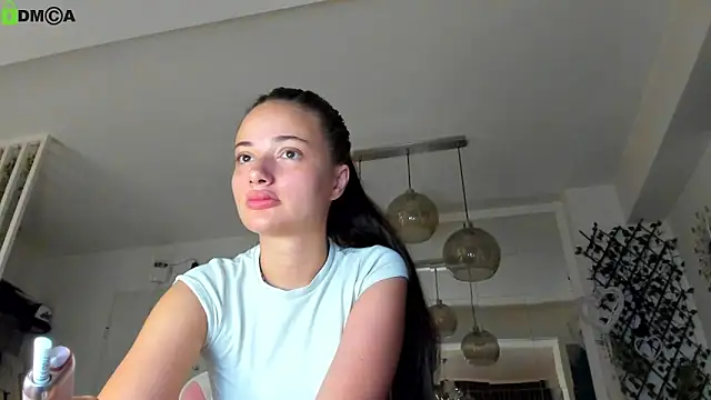 IreneVON online show from 06/12/26, 03:27