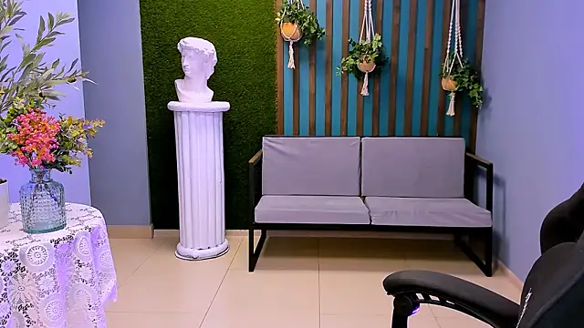 FioraMarmoris online show from 11/20/25, 01:11