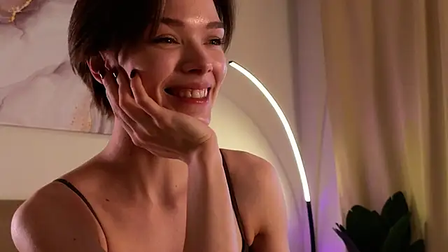 Snapshot of Eva_Natsumi chatting on 03/01/25, 01:40 Eva Natsumi online show from 03/01/25, 01:40