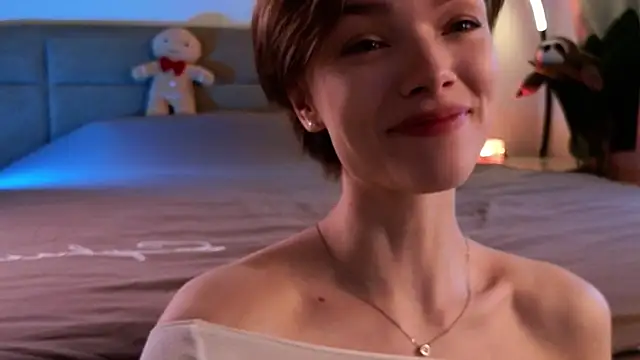 Snapshot of Eva_Natsumi chatting on 03/15/25, 02:55 Eva Natsumi online show from 03/15/25, 02:55