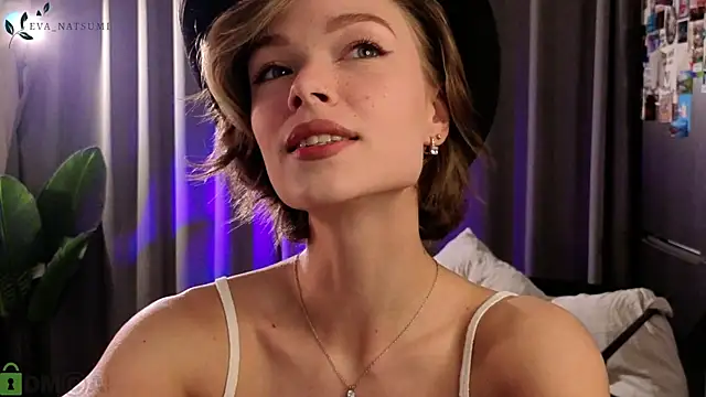 Snapshot of Eva_Natsumi chatting on 09/13/25, 03:12 Eva Natsumi online show from 09/13/25, 03:12