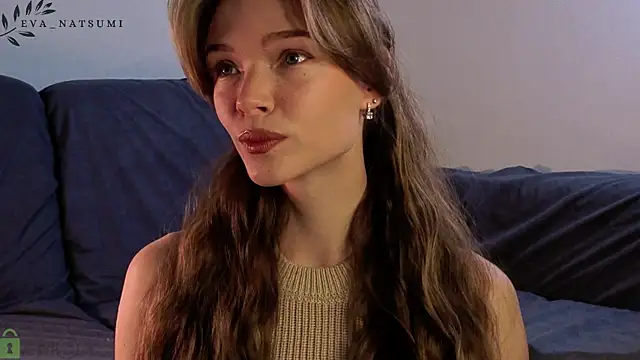 Snapshot of Eva_Natsumi chatting on 10/12/25, 04:50 Eva Natsumi online show from 10/12/25, 04:50