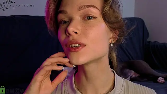 Snapshot of Eva_Natsumi chatting on 10/15/25, 04:51 Eva Natsumi online show from 10/15/25, 04:51