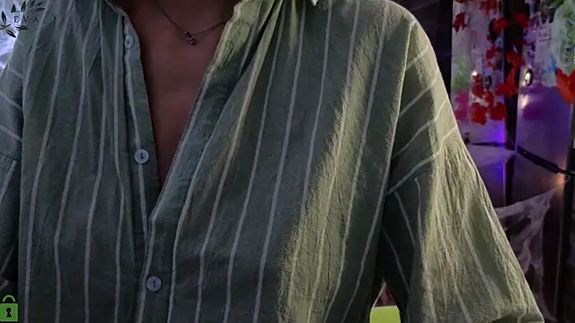 Snapshot of Eva_Natsumi chatting on 10/27/25, 05:17 Eva Natsumi online show from 10/27/25, 05:17