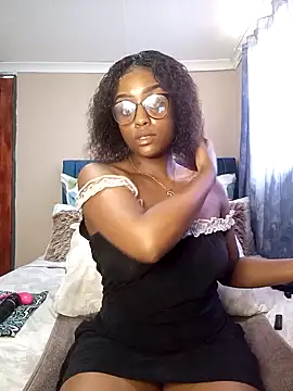 Queen-Chocolate online show from 01/31/25, 10:20