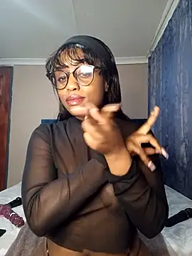 Queen-Chocolate online show from 02/21/25, 08:16