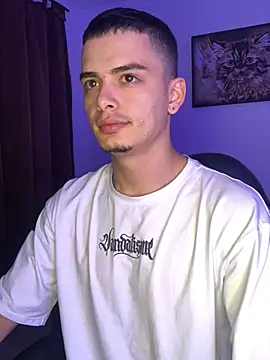 Snapshot of danny_42027 chatting on 12/26/24, 04:53 danny 42027 online show from 12/26/24, 04:53