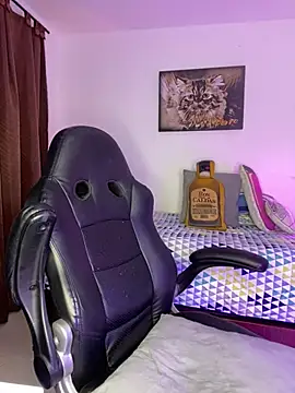 Snapshot of danny_42027 chatting on 01/22/25, 07:14 danny 42027 online show from 01/22/25, 07:14