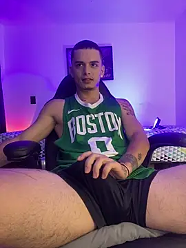 Snapshot of danny_42027 chatting on 02/04/25, 02:49 danny 42027 online show from 02/04/25, 02:49