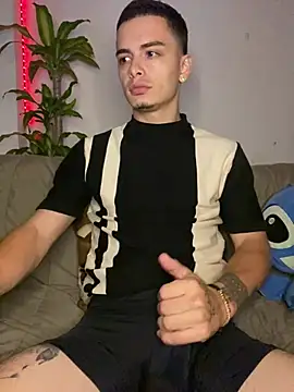 Snapshot of danny_42027 chatting on 03/05/25, 11:05 danny 42027 online show from 03/05/25, 11:05