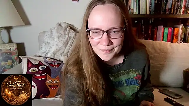 Snapshot of skywinters chatting on 02/24/26, 02:53 skywinters online show from 02/24/26, 02:53