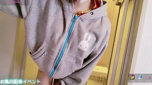 maii- online show from 04/25/26, 09:01