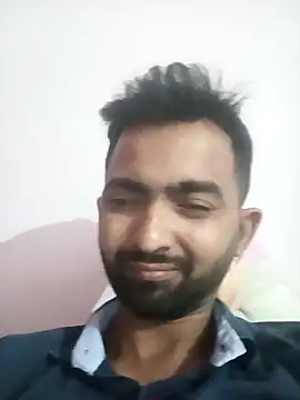 Snapshot of sagarghai07 chatting on 10/14/25, 04:41 sagarghai07 online show from 10/14/25, 04:41