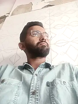 Snapshot of sagarghai07 chatting on 10/27/25, 09:57 sagarghai07 online show from 10/27/25, 09:57