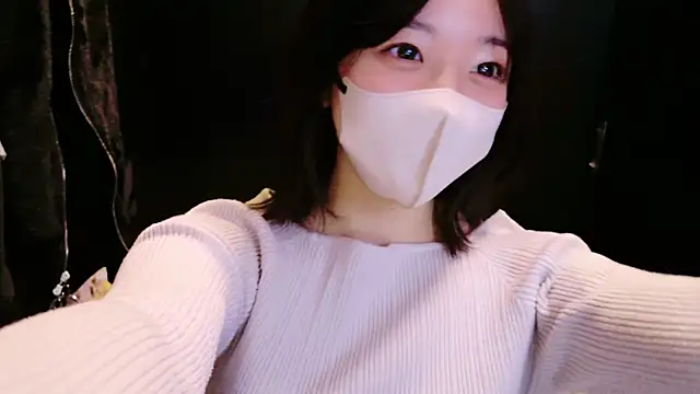 Snapshot of HaruruHappy chatting on 03/01/25, 04:58 HaruruHappy online show from 03/01/25, 04:58