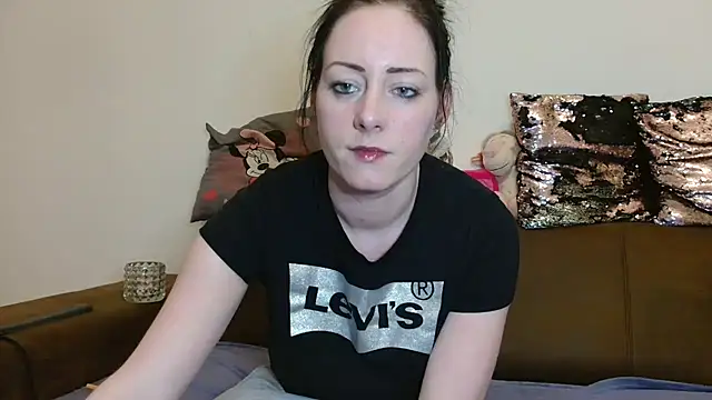 Jasmin-White online show from 02/13/25, 10:11