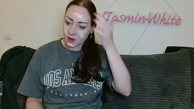 Jasmin-White online show from 06/09/26, 07:14
