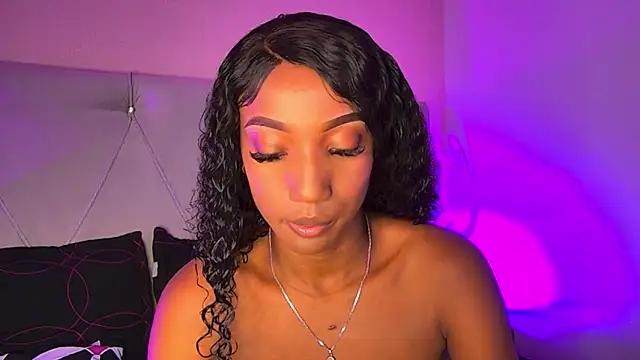 FiorelaLenin online show from 02/11/25, 07:27