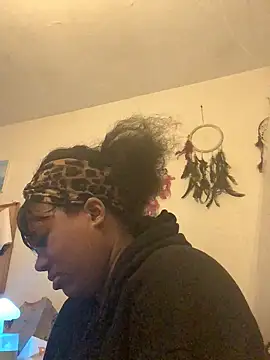 Snapshot of Sexy_ebony_BunNey chatting on 03/06/25, 03:02 Sexy ebony BunNey online show from 03/06/25, 03:02