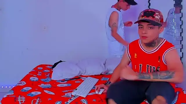 HOT boy2025 online show from 12/29/24, 07:53