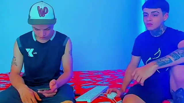 HOT boy2025 online show from 03/09/25, 08:42