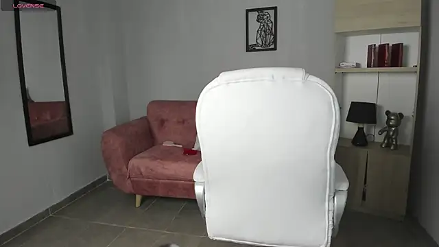 Snapshot of Alice23jones chatting on 09/11/25, 03:12 Alice23jones online show from 09/11/25, 03:12