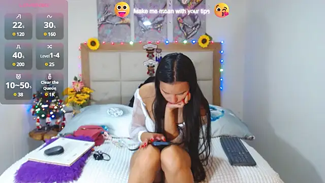 valentina hearts online show from 12/20/24, 02:41
