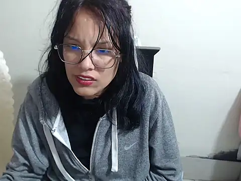 home vlak online show from 10/06/25, 04:48