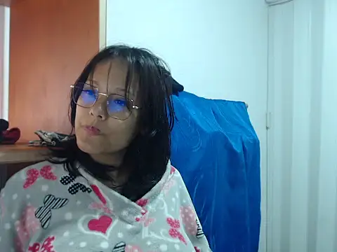 Snapshot of home_vlak chatting on 03/14/26, 08:58 home vlak online show from 03/14/26, 08:58