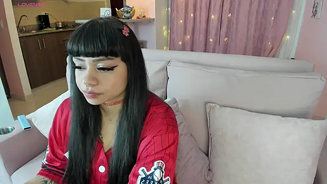 Snapshot of zoesullivan chatting on 01/02/25, 09:43 zoesullivan online show from 01/02/25, 09:43