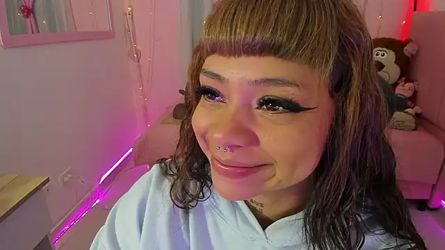 Snapshot of zoesullivan chatting on 09/26/25, 10:41 zoesullivan online show from 09/26/25, 10:41