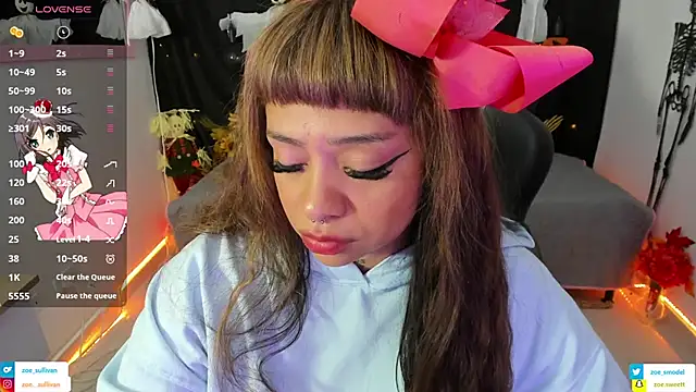 Snapshot of zoesullivan chatting on 10/23/25, 10:14 zoesullivan online show from 10/23/25, 10:14