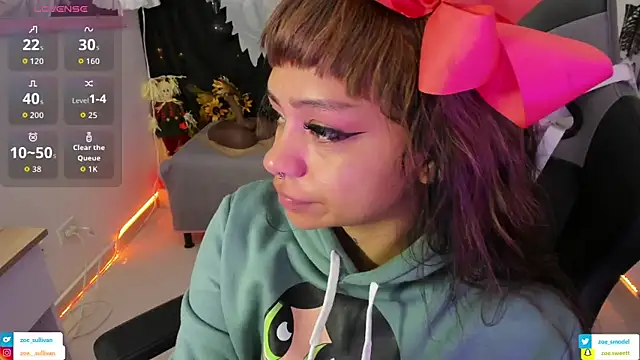 Snapshot of zoesullivan chatting on 10/26/25, 09:37 zoesullivan online show from 10/26/25, 09:37