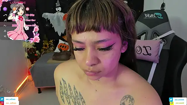 Snapshot of zoesullivan chatting on 10/30/25, 09:33 zoesullivan online show from 10/30/25, 09:33