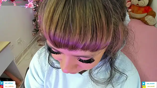 Snapshot of zoesullivan chatting on 12/02/25, 10:09 zoesullivan online show from 12/02/25, 10:09