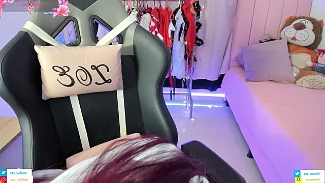 Snapshot of zoesullivan chatting on 02/11/26, 09:36 zoesullivan online show from 02/11/26, 09:36