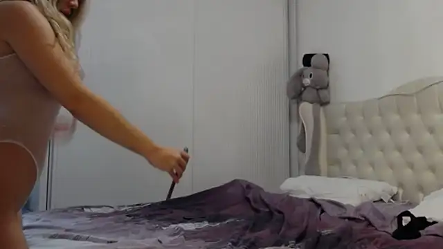 Snapshot of NaughtyAdda chatting on 10/09/25, 10:30 NaughtyAdda online show from 10/09/25, 10:30