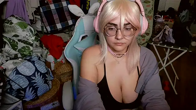 mochi rainbow online show from 01/13/25, 10:45