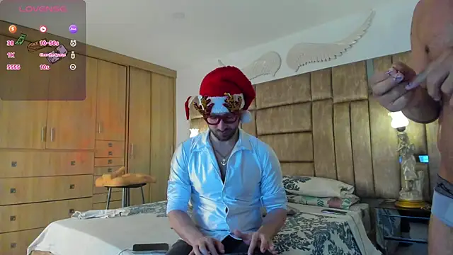 Snapshot of petterwilly1 chatting on 12/11/24, 01:06 petterwilly1 online show from 12/11/24, 01:06