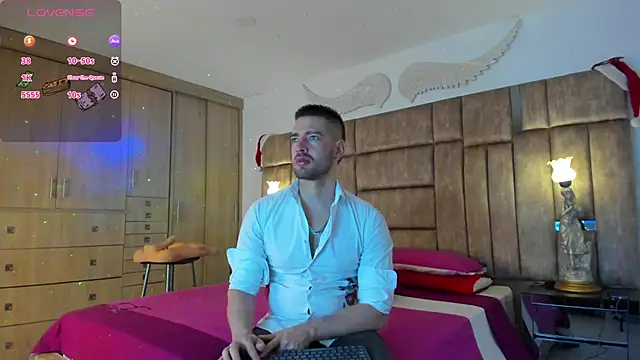 Snapshot of petterwilly1 chatting on 12/16/24, 01:11 petterwilly1 online show from 12/16/24, 01:11