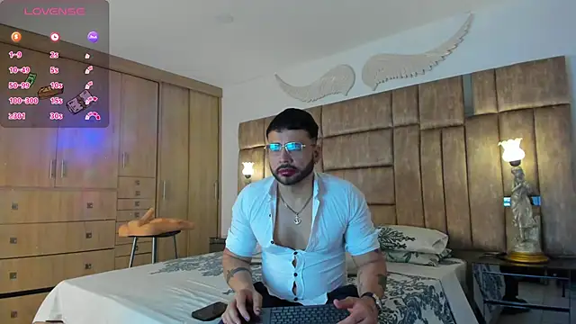 Snapshot of petterwilly1 chatting on 03/19/25, 01:51 petterwilly1 online show from 03/19/25, 01:51