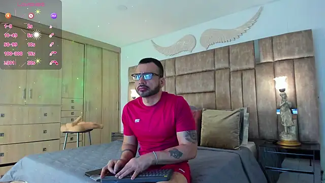 Snapshot of petterwilly1 chatting on 10/16/25, 03:13 petterwilly1 online show from 10/16/25, 03:13