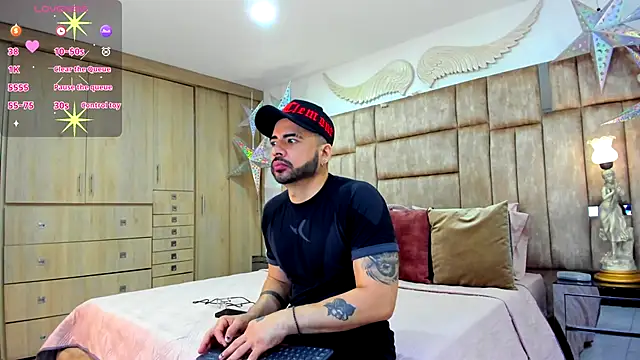 Snapshot of petterwilly1 chatting on 11/20/25, 11:04 petterwilly1 online show from 11/20/25, 11:04