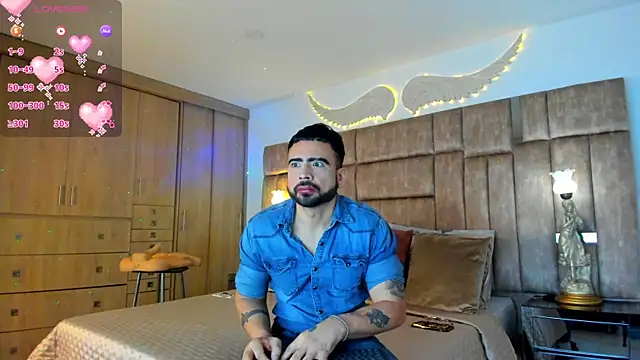 Snapshot of petterwilly1 chatting on 07/12/26, 03:03 petterwilly1 online show from 07/12/26, 03:03