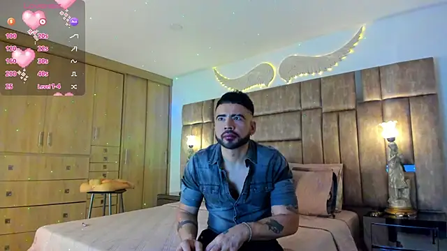 Snapshot of petterwilly1 chatting on 07/18/26, 03:05 petterwilly1 online show from 07/18/26, 03:05