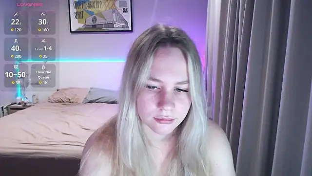 Snapshot of annabel8 chatting on 12/02/24, 08:33 annabel8 online show from 12/02/24, 08:33