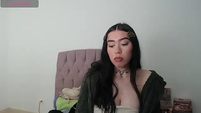 Snapshot of Julieta_De_Los_Angeles chatting on 03/27/26, 11:48 Julieta De Los Angeles online show from 03/27/26, 11:48