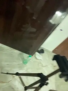 Snapshot of Hottest_Tamil chatting on 02/21/26, 03:46 Hottest Tamil online show from 02/21/26, 03:46