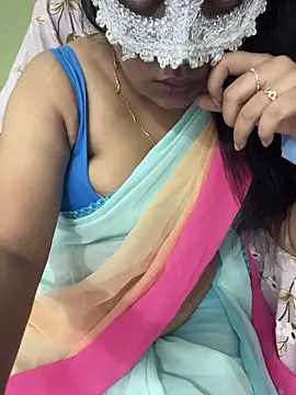 Snapshot of Hottest_Tamil chatting on 03/16/26, 10:58 Hottest Tamil online show from 03/16/26, 10:58